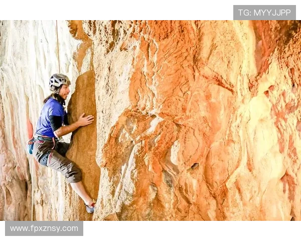 南京极限运动队在攀岩联赛中以69分稳居积分榜首位
