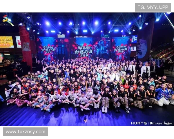 深圳飞盘队在世界街舞大赛中的团队协作表现精彩纷呈引发热议