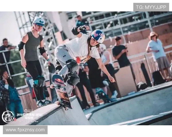 重庆滑板队在世界街舞大赛中以51分稳居积分榜首位