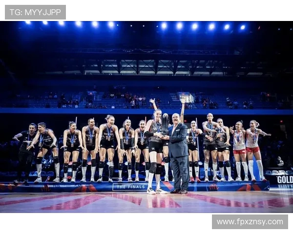 重庆羽毛球队在欧锦赛积分榜上以66分稳居第一名彰显实力与团队合作精神 重庆羽毛球队在欧锦赛积分榜上以66分稳居第一名彰显实力与团队合作精神