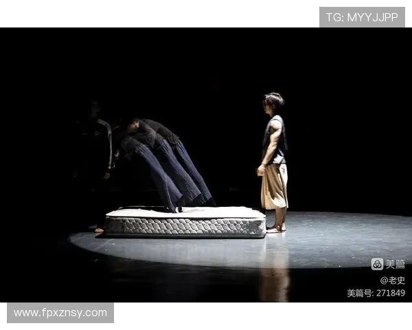 吉布森的艺术世界探索与创作旅程：从灵感到作品的心路历程